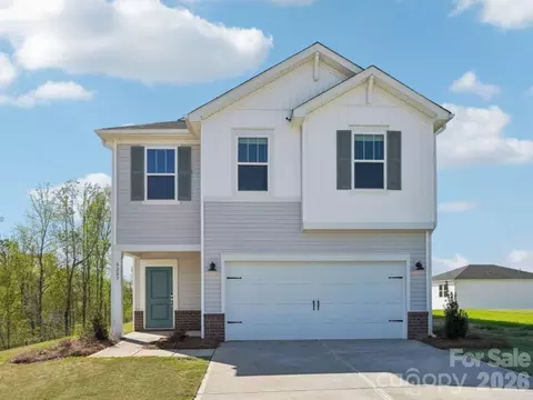 5507 Chambray Ct, Cherryville, NC 28021