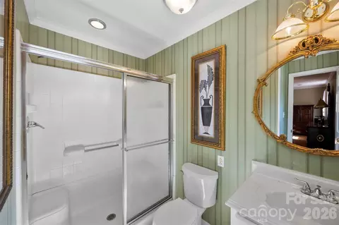Bath - 501 Mountainbrook Rd, Lancaster, SC 29720 photo 2 of 3