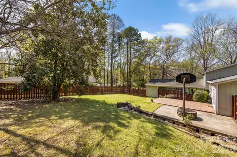 Exterior - 501 Mountainbrook Rd, Lancaster, SC 29720 photo 5 of 6