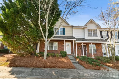 3086 Caldwell Ridge Pkwy, Charlotte, NC 28213