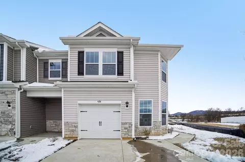 362 Lagoon Rd, Fletcher, NC 28732
