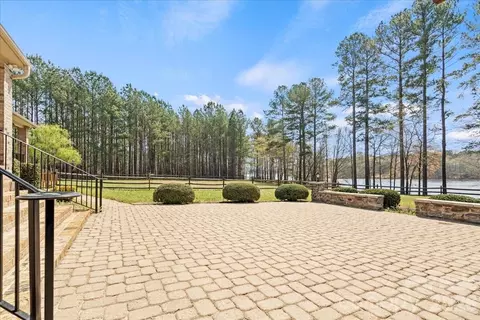 Exterior - 962 Miller Rd, Jefferson, SC 29718 photo 6 of 6