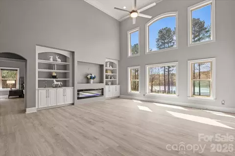 Living - 962 Miller Rd, Jefferson, SC 29718 photo 1 of 7
