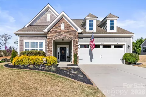 2003 Harvest Time Ln, Waxhaw, NC 28173