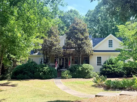 423 Bethel Dr, Salisbury, NC 28144
