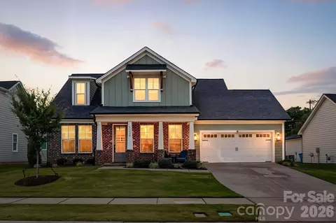 13630 Tranquil Day Dr, Matthews, NC 28105