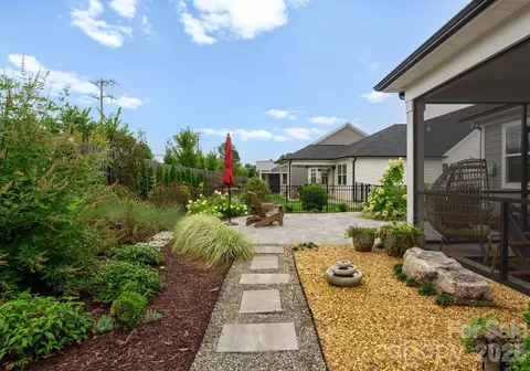 Exterior - 13630 Tranquil Day Dr, Matthews, NC 28105 photo 6 of 7