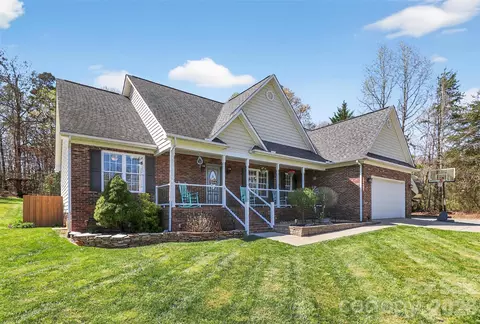4363 Dusty Ridge Ct, Denver, NC 28037