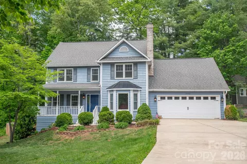 1002 Windsor Dr, Asheville, NC 28803
