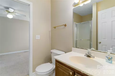 Bath - 7750 Red Robin Trl, Denver, NC 28037 photo 1 of 1