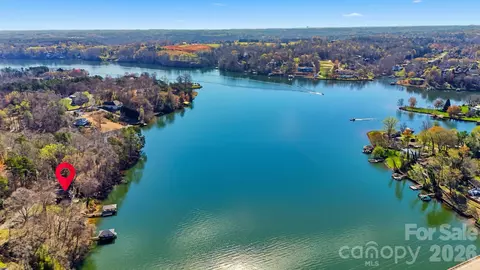 View/Area - 152 Bridge Pointe Ln, Hickory, NC 28601 photo 8 of 13