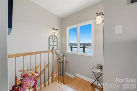 Entry Way - 152 Bridge Pointe Ln, Hickory, NC 28601 photo 1 of 1