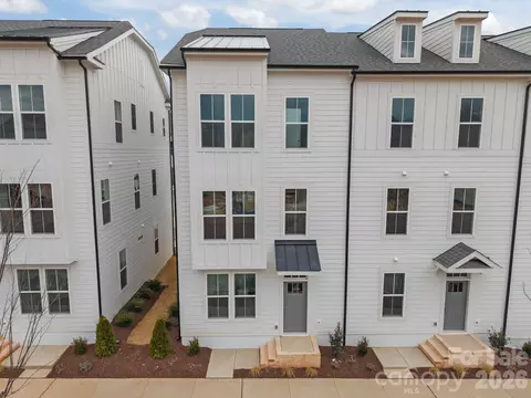 3221 Drift St, Charlotte, NC 28278