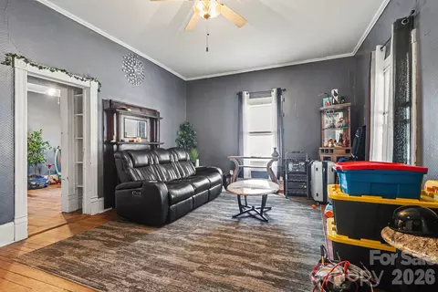 Living - 703 5th St, Spencer, NC 28159 photo 1 of 3