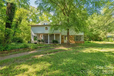 112 Candler School Rd, Candler, NC 28715