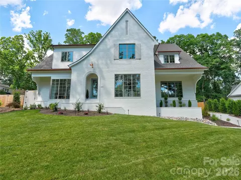 444 Hunter Ln, Charlotte, NC 28211