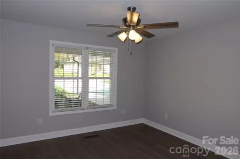 Living - 302 E Boyd Unit C St UNIT C, Maiden, NC 28650 photo 2 of 3