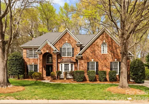 6612 Saunton Ct, Charlotte, NC 28277