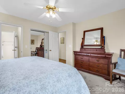 Bedroom - 197 Thomas A Edison Rd, Lake Lure, NC 28746 photo 3 of 7
