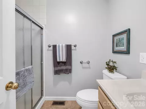 Bath - 197 Thomas A Edison Rd, Lake Lure, NC 28746 photo 2 of 6