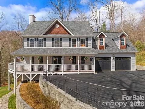 36 Ivy Cove Rd, Fairview, NC 28730