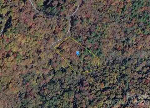 45 Pumpkin Ln, Cashiers, NC 28717