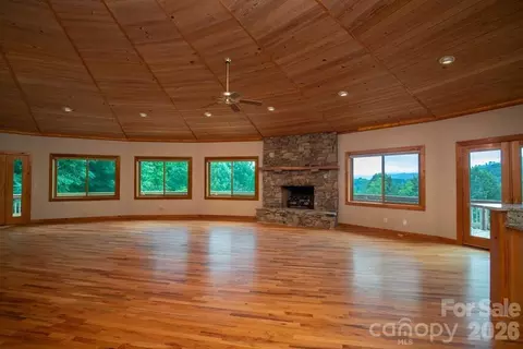 Living - 417 Quiet Forest Ln, Sylva, NC 28779 photo 5 of 6
