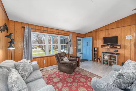 Other - 40 Warner Rd, Canton, NC 28716 photo 4 of 10