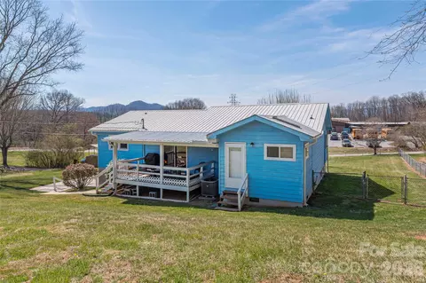 Exterior - 40 Warner Rd, Canton, NC 28716 photo 4 of 4