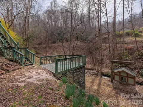 Exterior - 897 Dark Ridge Rd, Sylva, NC 28779 photo 9 of 15