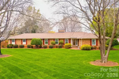 3486 E Main St, Claremont, NC 28610
