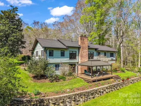 1941 Landrum Rd, Columbus, NC 28722