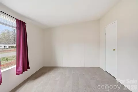 2862 Eagle Point Dr, Trinity, NC 27370 photo 17