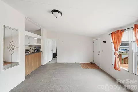 2862 Eagle Point Dr, Trinity, NC 27370 photo 7