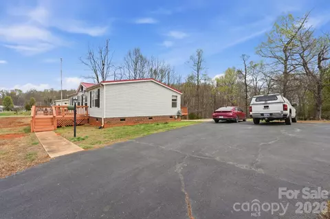 2862 Eagle Point Dr, Trinity, NC 27370 photo 29