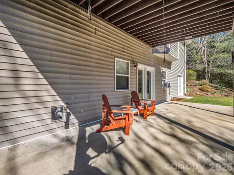Exterior - 3 Wagon Trce, Flat Rock, NC 28731 photo 7 of 11