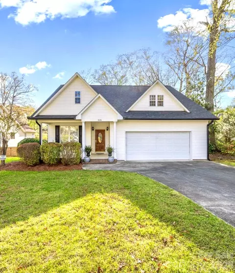 626 N 8th St, Albemarle, NC 28001