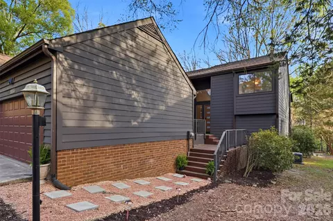 8930 St Croix Ln, Charlotte, NC 28277