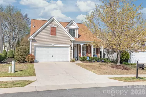 9150 Beaver Brook Way, Charlotte, NC 28277