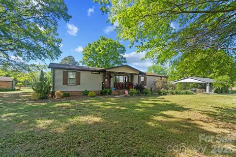 1507 Mills Harris Rd, Wingate, NC 28174
