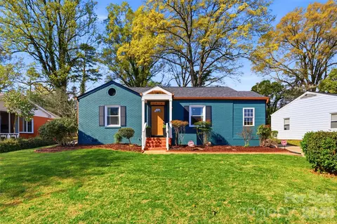 2414 Belfast Dr, Charlotte, NC 28208