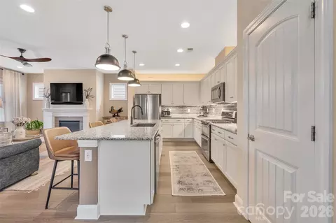 Kitchen - 6243 Scuttle Ln, Denver, NC 28037 photo 1 of 4