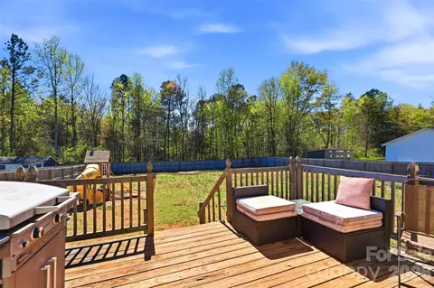 3603 Weatherly Ln, Shelby, NC 28150