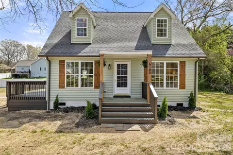 6708 Campground Rd, Denver, NC 28037