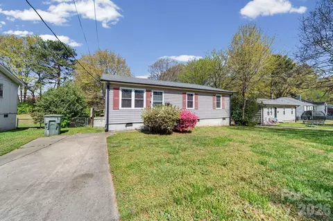 1332 Poston Cir, Gastonia, NC 28054