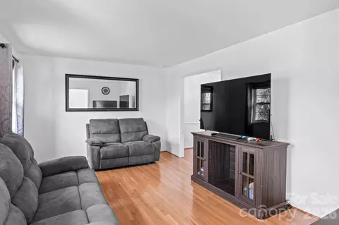 218 Misty Ct, King, NC 27021 photo 8