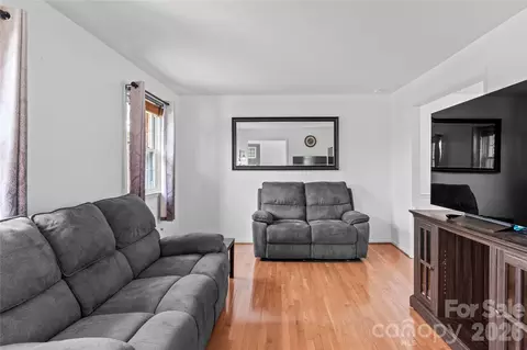 218 Misty Ct, King, NC 27021 photo 9