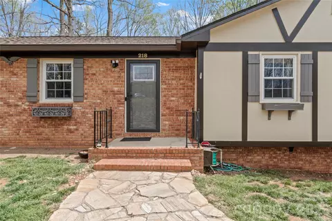 218 Misty Ct, King, NC 27021 photo 5
