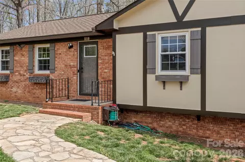218 Misty Ct, King, NC 27021 photo 4