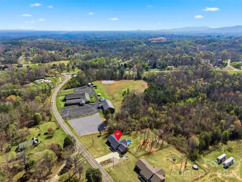 View/Area - 976 Amherst Rd, Morganton, NC 28655 photo 4 of 5